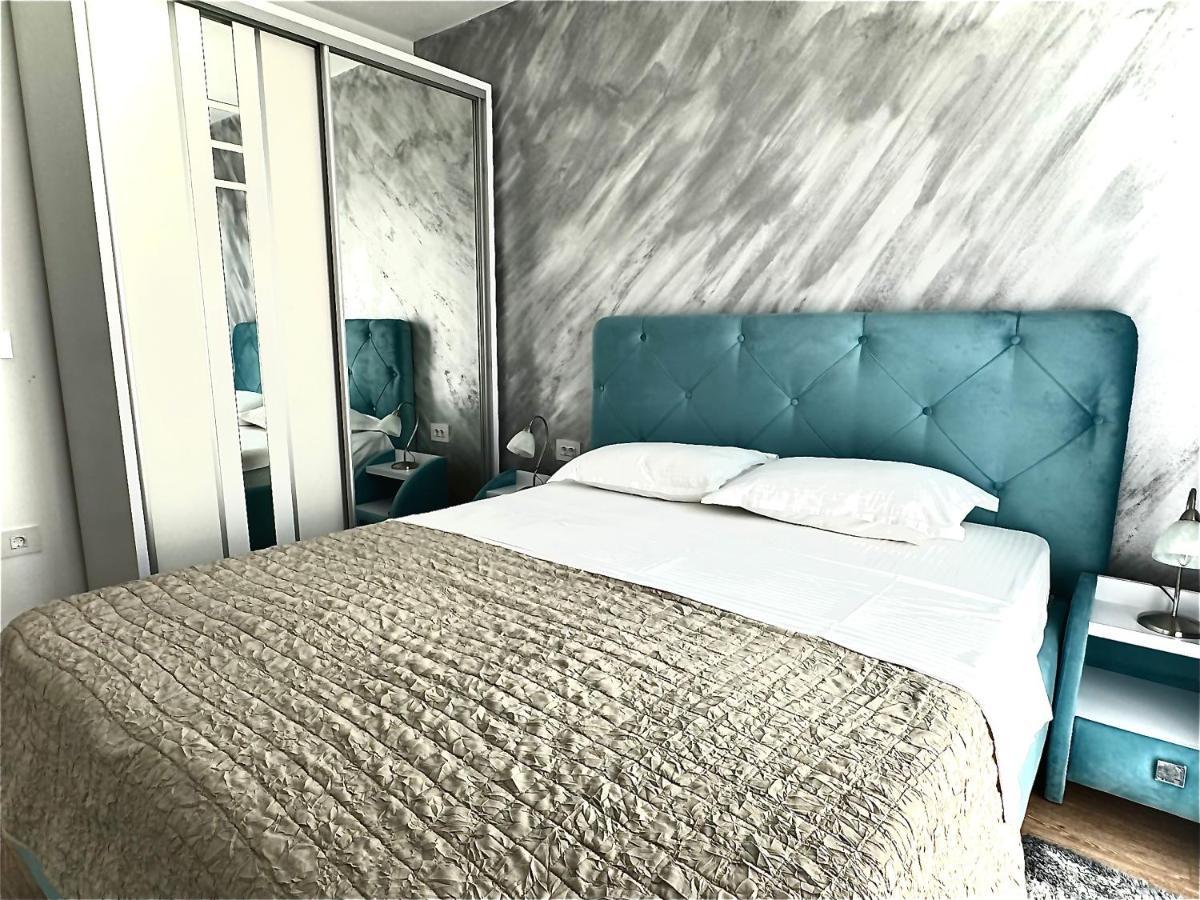 4Friendscoresibrasov Blue Dış mekan fotoğraf